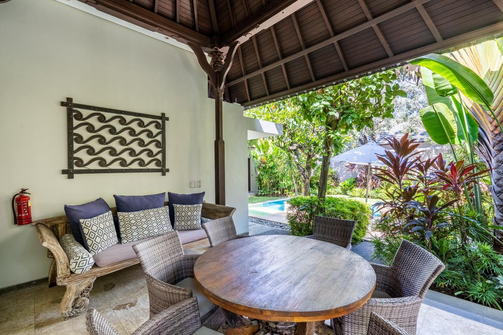 Kejora Beachfront Villas Sanur  Ngoại thất bức ảnh